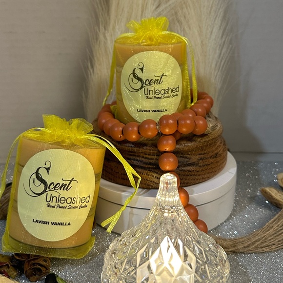 LAVISH VANILLA (MEXICAN), SCENTED UNLEASHED LLC SCENTED CANDLES - Picture 3 of 3